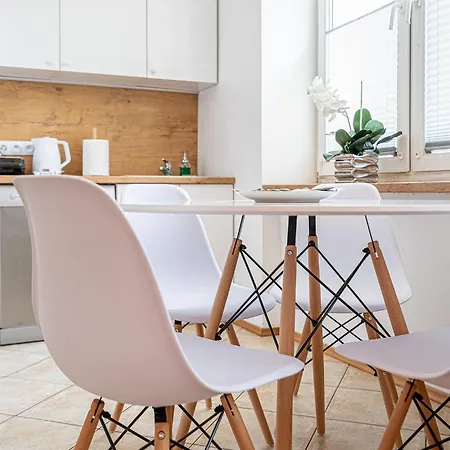 Rentplanet - Sluzew Apartment *
