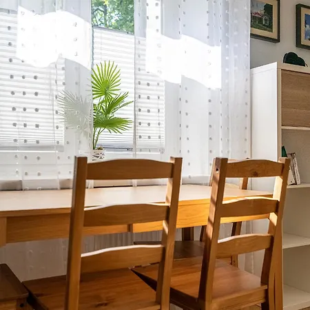 Rentplanet - Sluzew Apartment